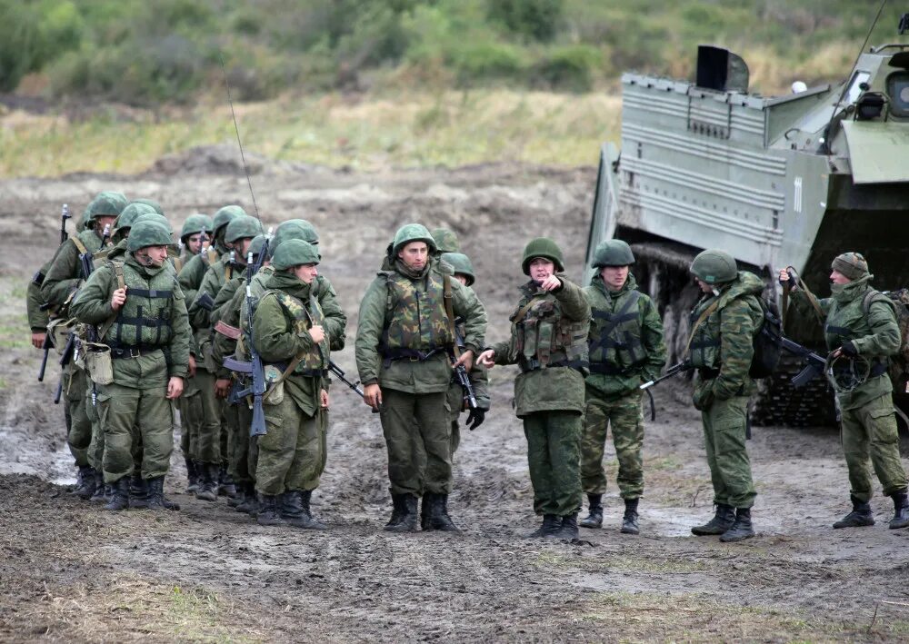 45 полигон. Балтийск полигон хмелевка. военный полигон калининград. учения на полигоне хмелёвка. учения запад 2013 калининград.