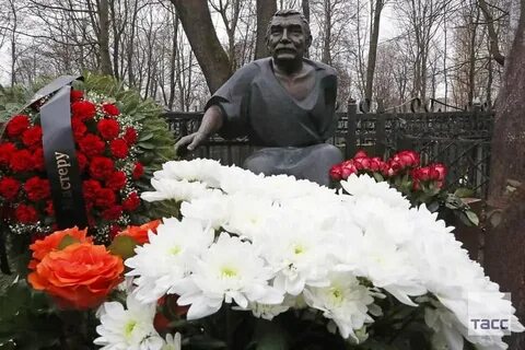 Ушел из жизни джигарханян