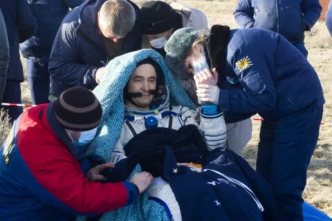 Приземление космонавтов на землю сегодня
