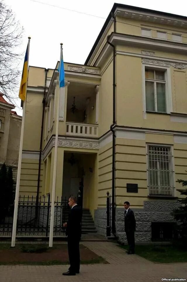 Где посольство украины. Здание посольства Украины в Москве. Посольство Украины в Литве. Посол Литвы в Украине. Посольство Украины в Крыму.