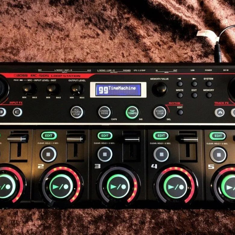 Как играть в лупер. Лупер boss rc-505. loop station rc505. boss rc 505 + roland. boss 505 loop station.