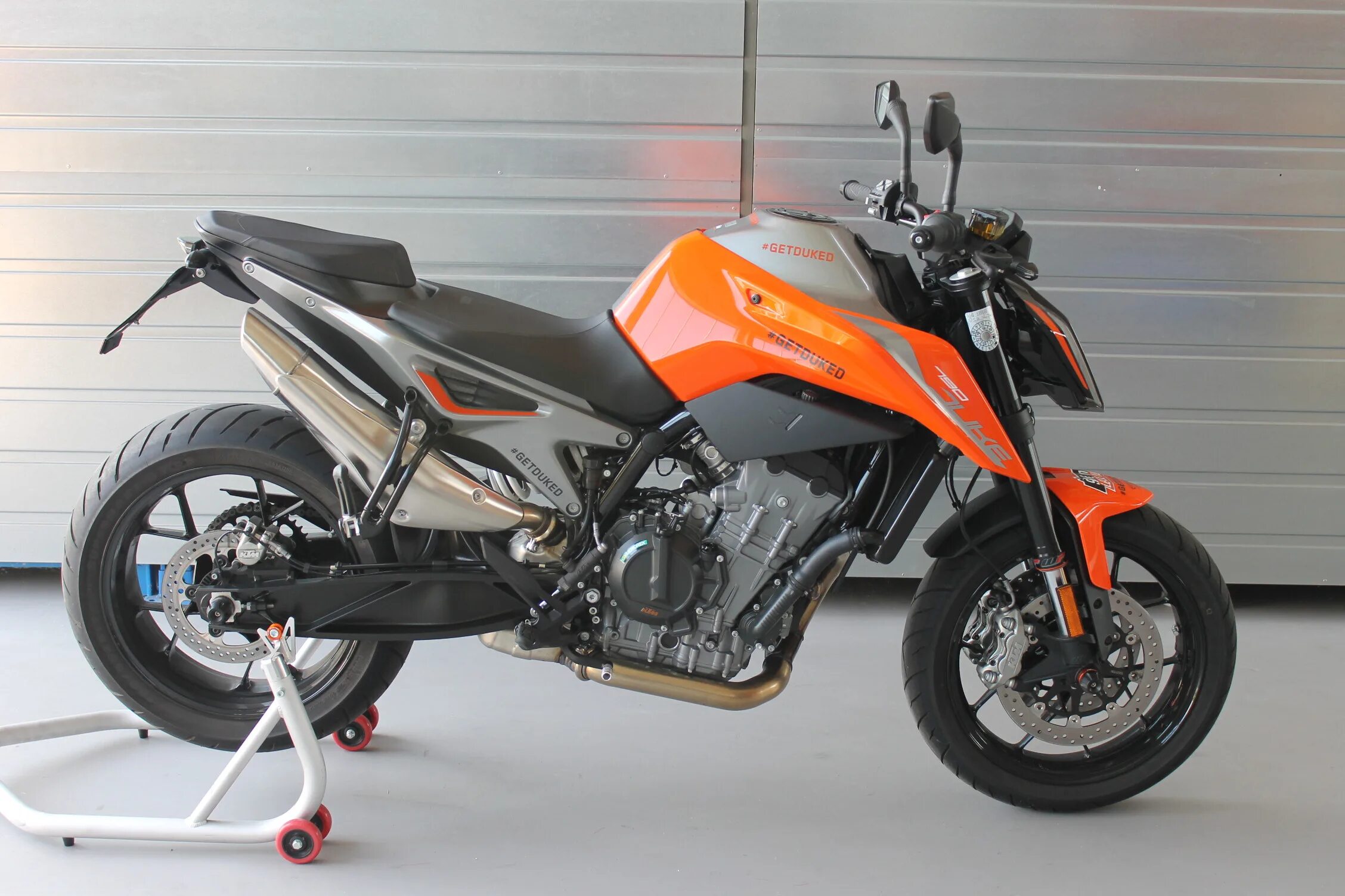 Ktm 790. КТМ Дюк 790. KTM Duke 790 r. KTM Duke Adventure 790. KTM 790 Duke 2022.