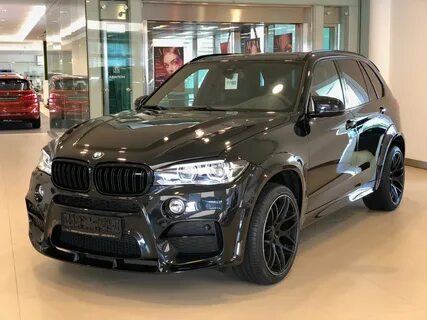 2018 BMW X5 40d III (F15), чёрный.