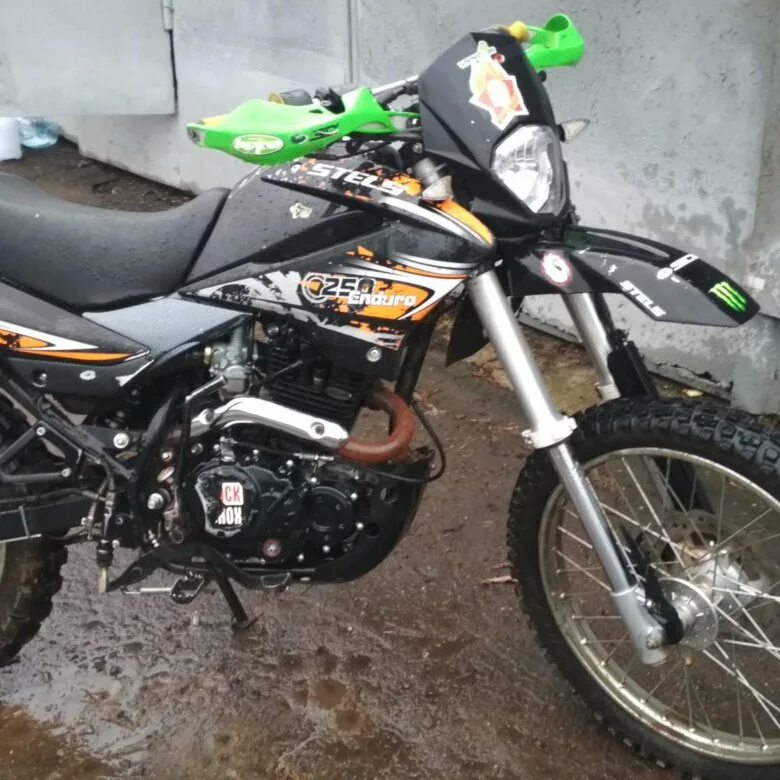 Стелс эндуро 250. Мотоцикл стелс 250 эндуро. Стелс кросс 250. Stels Enduro 250 чёрный. Купить стелс 250