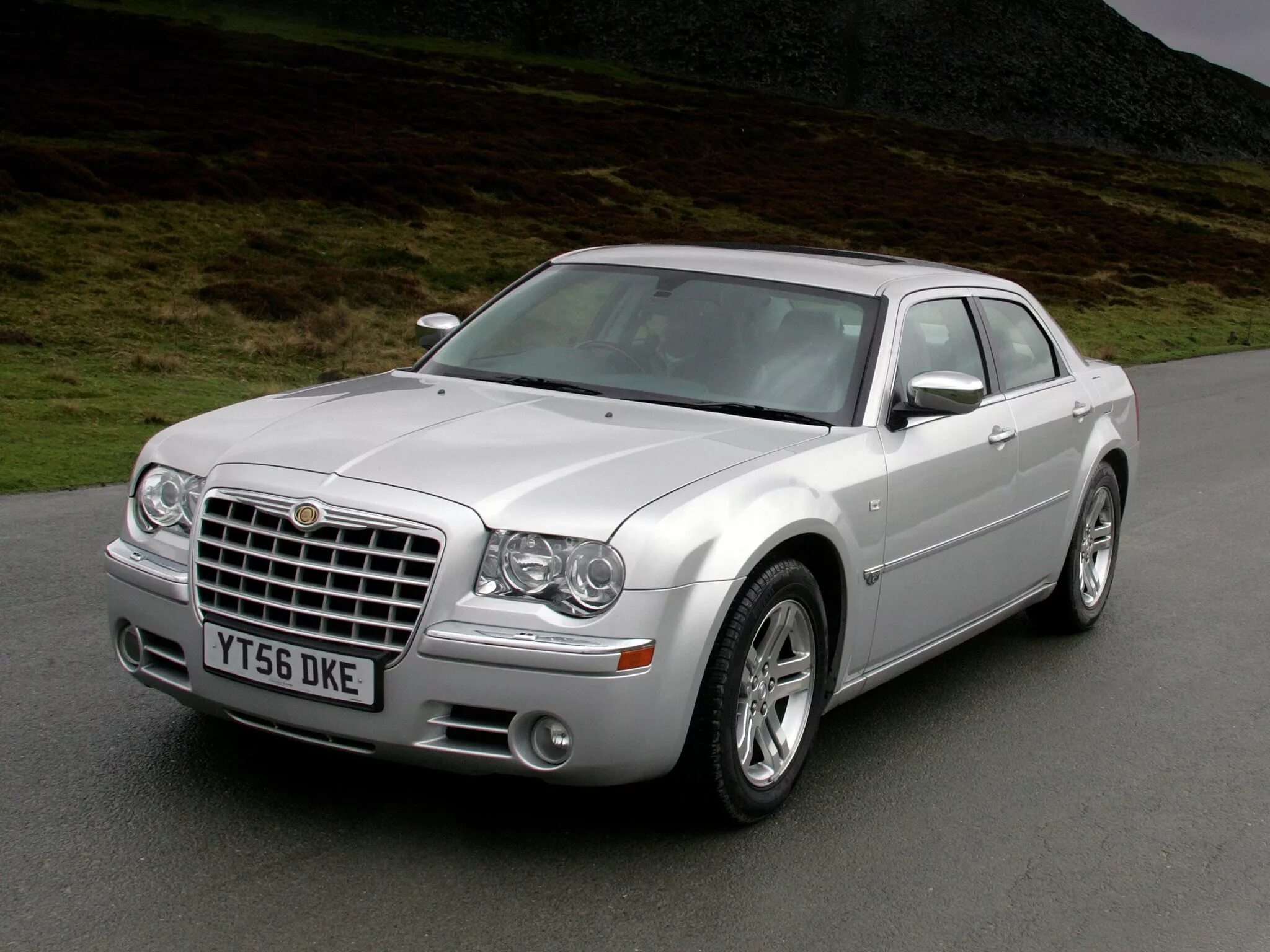 Chrysler 300c 300. Chrysler 300c 2005. Chrysler 300c 2004. Крайслер 300c 2005.