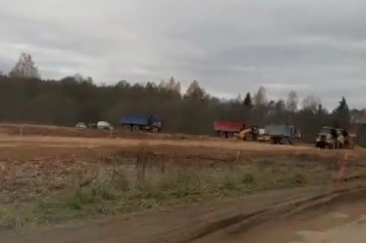 Закрытие дорог в тверской области. Покажи деревню Черногубово. Пожар в Черногубово Тверь 19 апреля 2023 года.