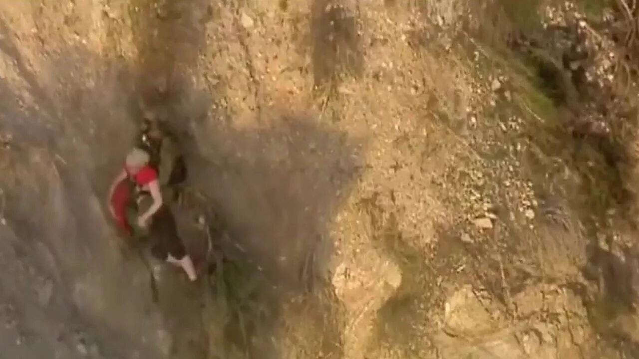 Спас девушку из прошлого