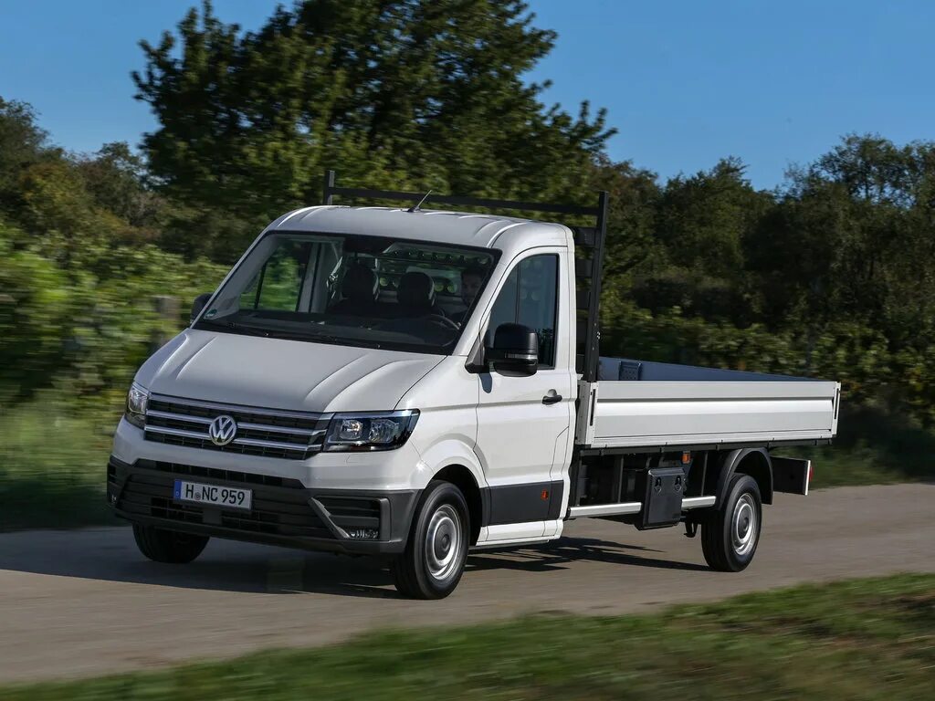 Фольксваген Крафтер новый. VW Crafter 2 поколение. VW Crafter 2016. VW Crafter 1 поколение. Volkswagen crafter 2.0