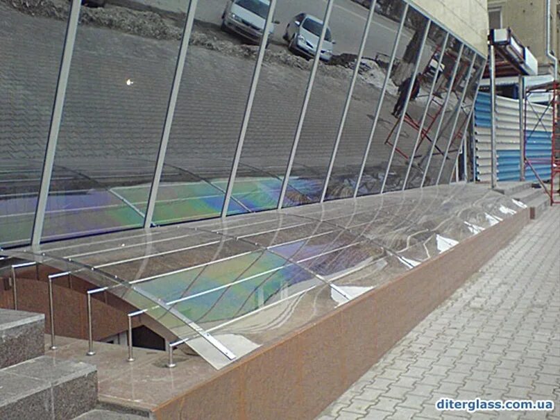 Зеркало поликарбонатное. Зеркальный монолитный поликарбонат. Ограждение лестницы из монолитного поликарбоната. Полистирол зеркальный zenomirror. Полистирол 3мм, серебро зеркальное zuroplast.