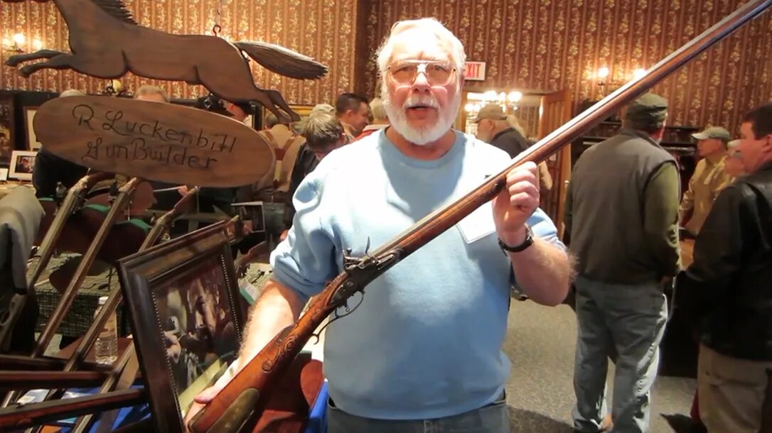 Man the guns. Ружье Пенсильвания. Винтовка Пенсильвания. Bucks County long Rifle. Старик чистит ружье картина.