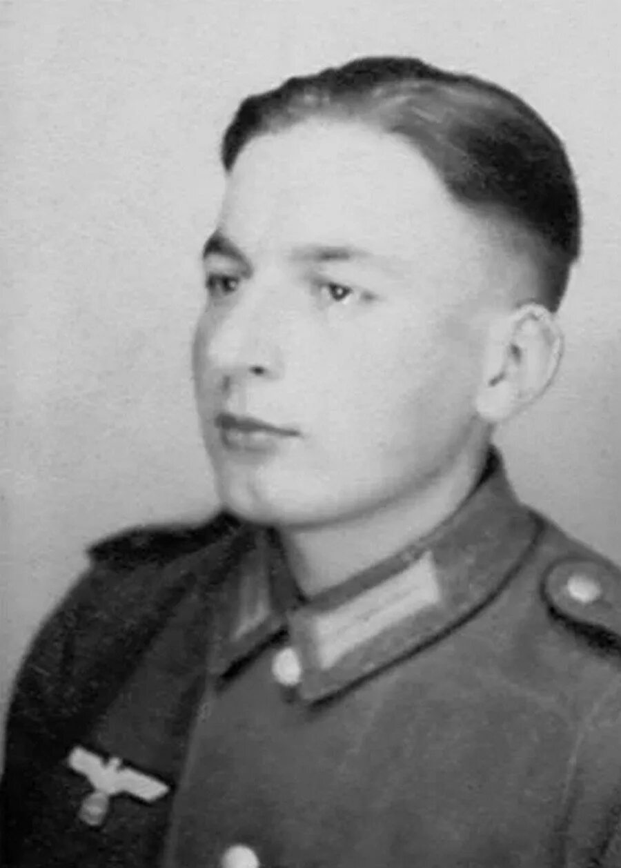 Северло. Генрих северло омахское чудовище. Пулеметчик генрих северло. Генрих северло омахское чудовище. Генрих северло фото.