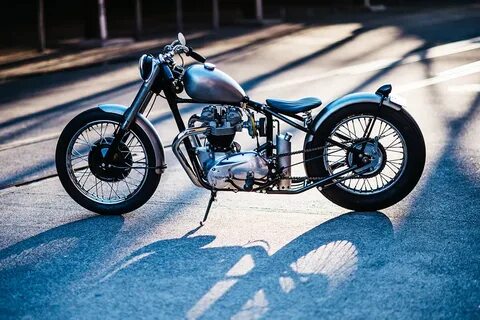 Hand bobber