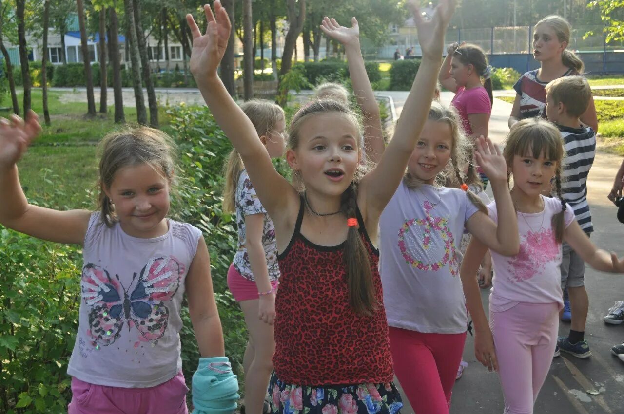 Лагерь спарта. Лагерь юность муранка. Дол парус лагерь. Лагерь солнечный казань. Лагеря труда и отдыха досуг.