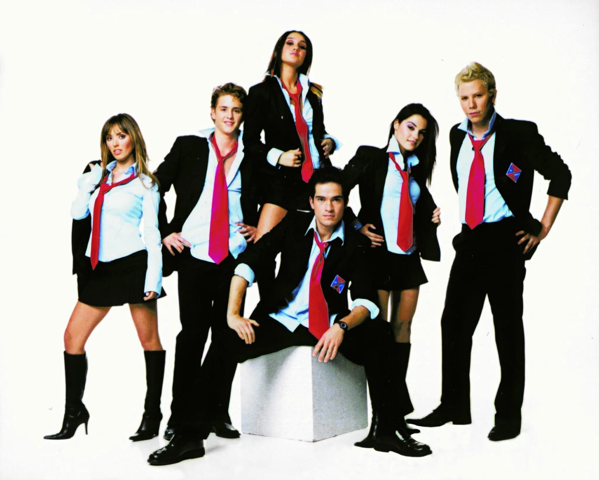 Группа новое поколение. Rebelde (2004). Мятежники 2011.