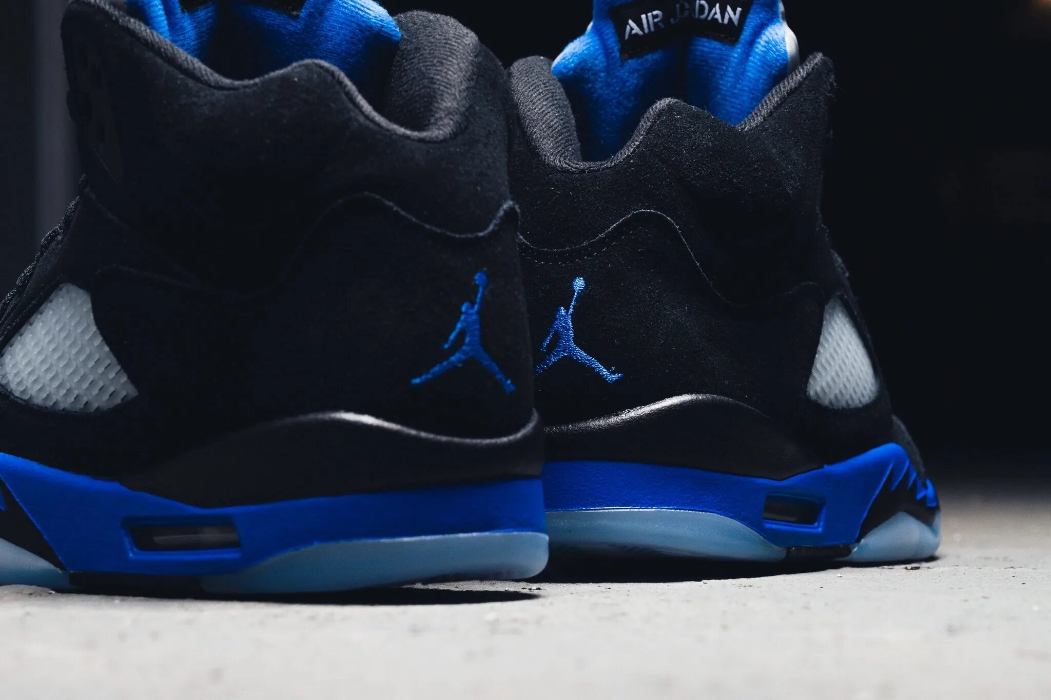 Air jordan retro blue. Air jordan 5 racer blue. nike air jordan 5 racer blue. jordan 5 black blue. air jordan 5 racer blue рефлектив.