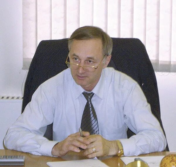 Гуриев владимир валерьевич красноярск. Гуриев бизнесмен. Гуриев. Владимир гуриев бизнесмен. Владимир гуриев.