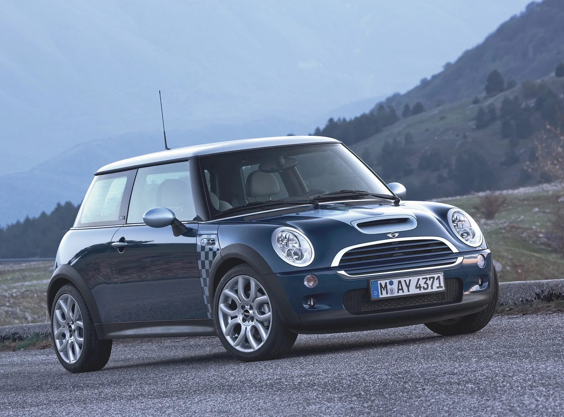 Mini Cooper s r50. Мини Купер r50. Mini Cooper r53 2002.