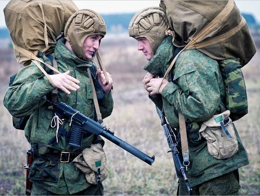 Друзья в армии. Army friend. Army friend. Военный коллектив. Дружба и войсковое товарищество.