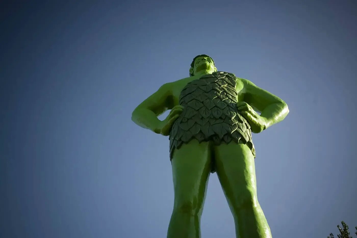 Green giant. Грин гигант Green giant. Jolly Green giant. Веселый зеленый гигант. Jolly Green giant – веселый зеленый великан.