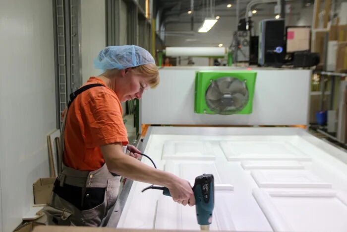 кухонный гарнитур наша марка. фабрика мебели лик еманжелинск. модульная гостиная магнолия пеликан. мебельная фабрика еманжелинск. завод фасадов лик.