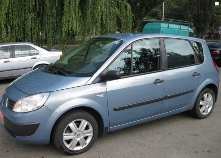 Renault Grand Scenic II 1.9 дизельный 2004 1.9 dCi с` навигацией на DRIVE2