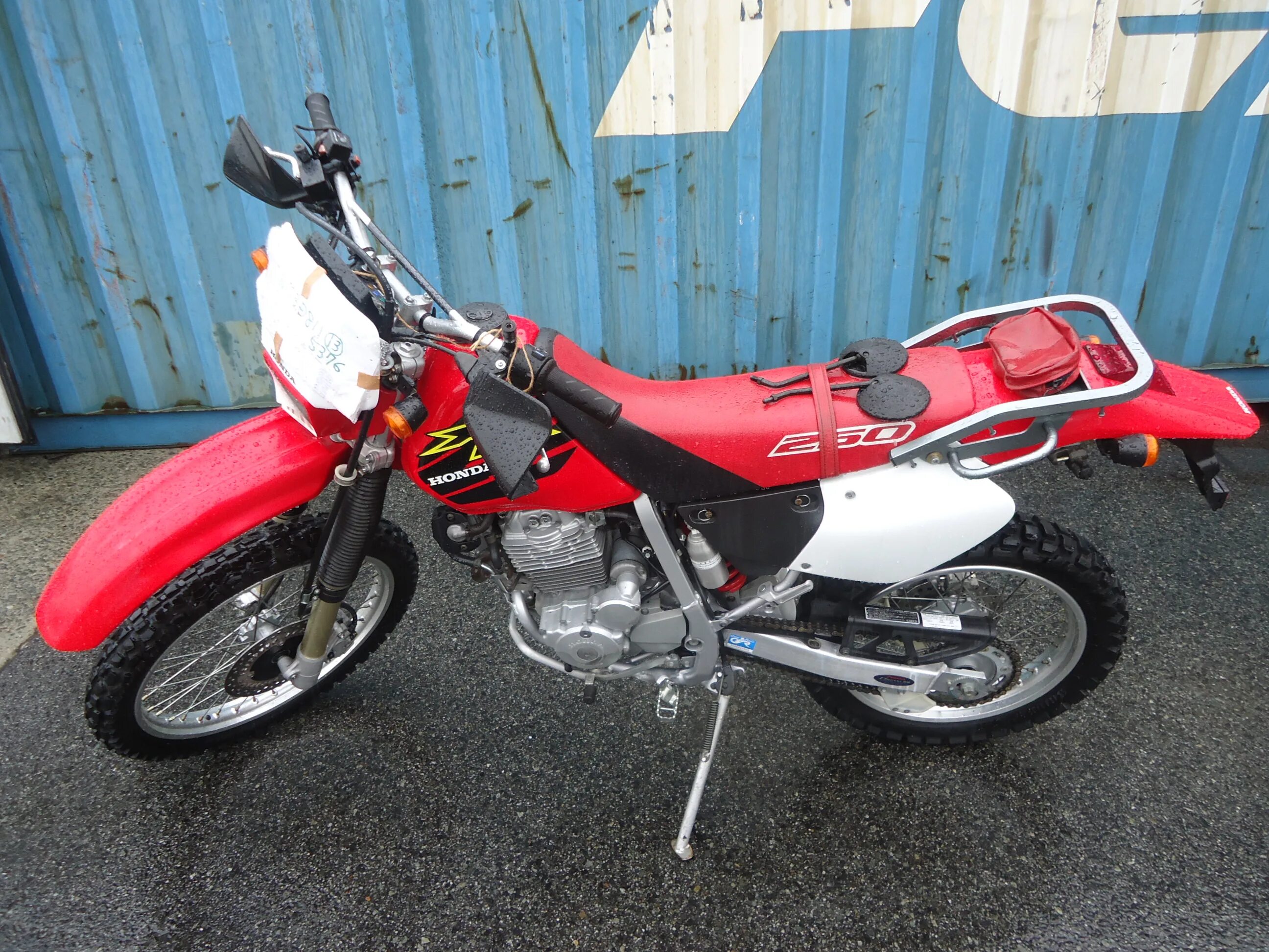 Купить honda 250. Хонда хр 250. Мотоцикл Хонда XR. Хонда хр 250 2006. Мотоцикл Хонда хр 250.