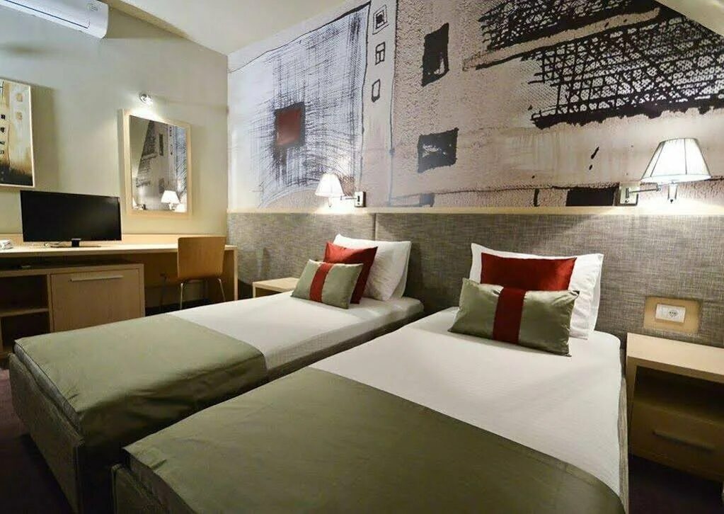 31, ярославль. Отель с двумя односпальными кроватями. Отель категории 2 звезды. Отель лайбрари белорусская. Комфортабельные номера.