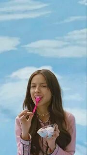 Teenage dream olivia rodrigo