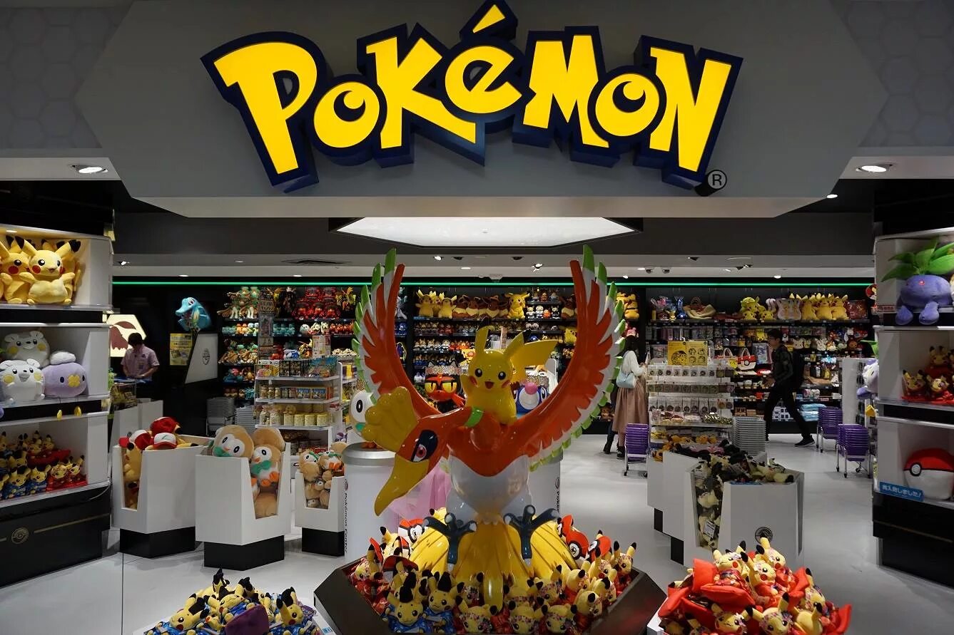 Покемон магазин. Покемон центр в Токио. Pokemon Center Store. Магазин покемонов в Токио. Магазин покемонов в Японии.