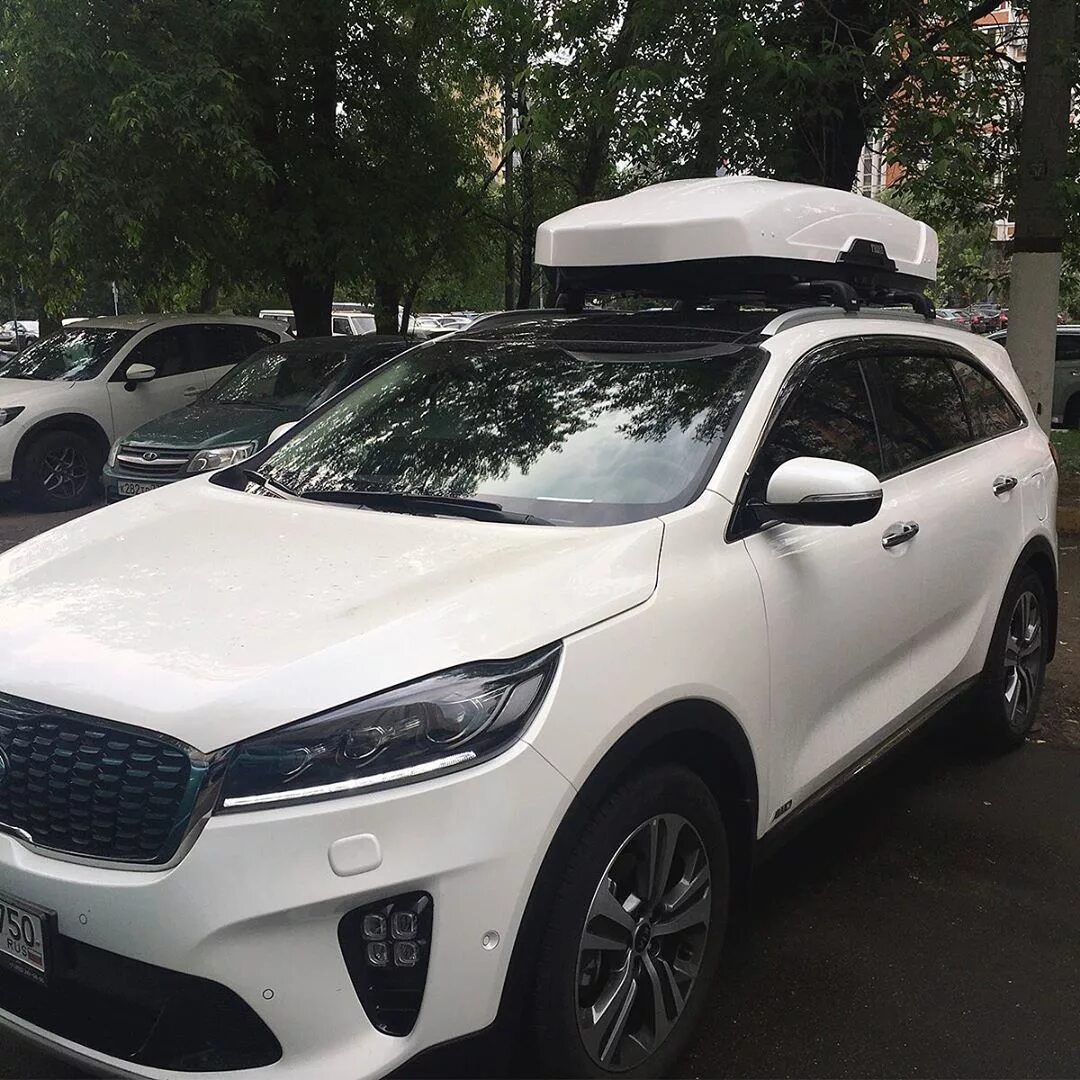 Багажник на крышу Киа Соренто 2022. Автобокс на Kia Sorento Prime. Бокс на крышу Киа Соренто Прайм. Kia Sorento 2022 багажник.