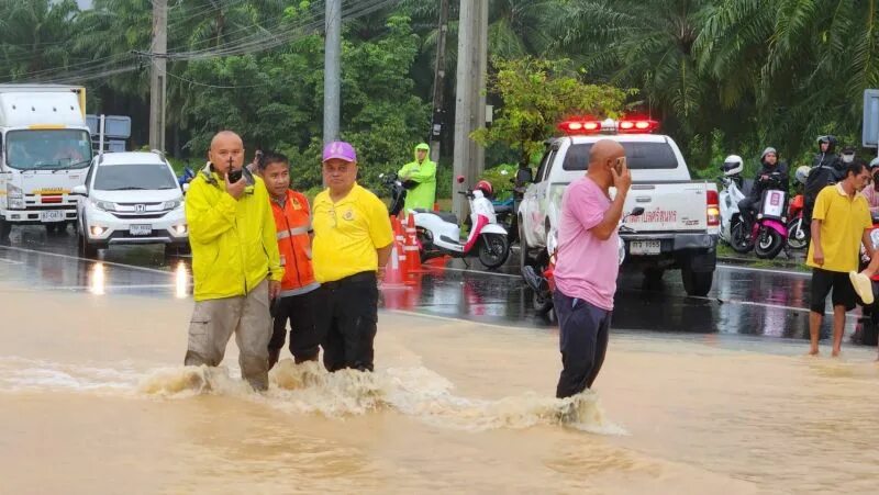 Пхукет наводнение 2022. Пхукет затопило. Грозы в таиланде. Пхукет наводнение. Пхукет наводнение сегодня.