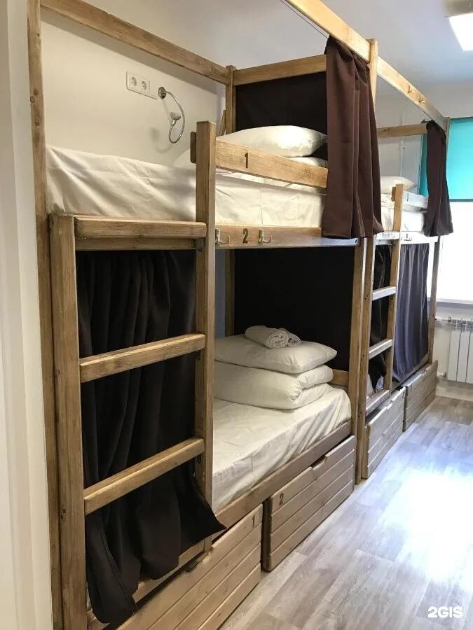 Хостел южно сахалинск недорого рядом. Lv hostel южно-сахалинск. Хостел 65 южно-сахалинск. Хостел сахалин в южно-сахалинске. Хостел 65 амурская ул 4 южно-сахалинск.