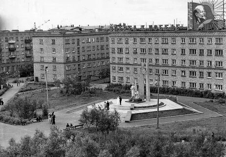 Пл старше