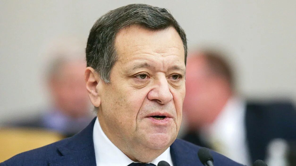 андрей макаров. депутат макаров андрей михайлович. андрей михайлович макаров. андрей макаров председатель комитета госдумы по бюджету и налогам. председатель комитета бюджета.