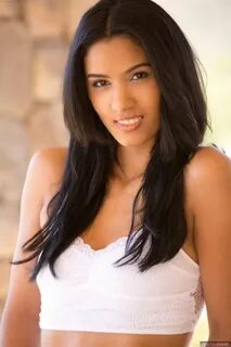 Karmen Bella (48 фото) .