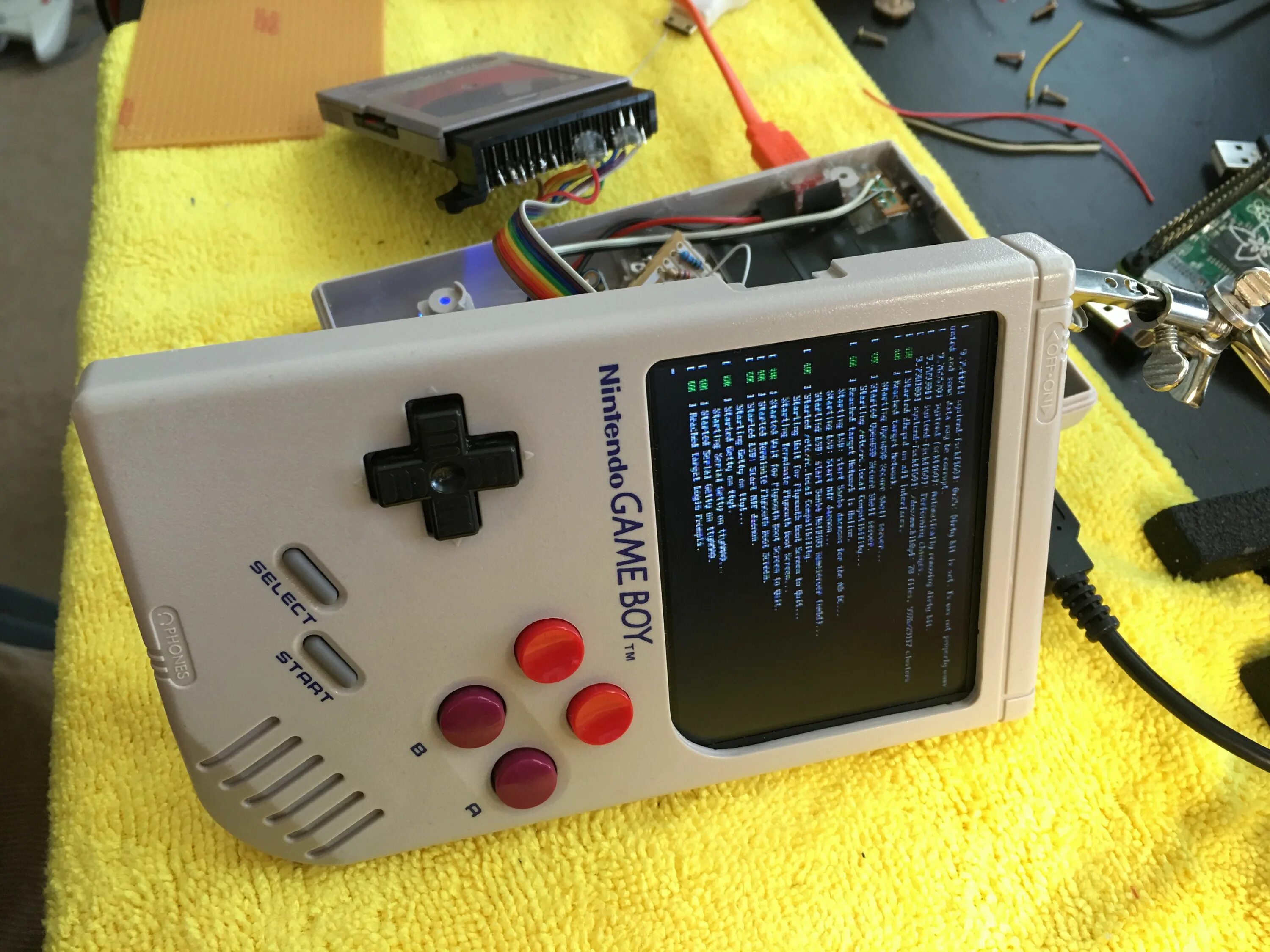 Эмуляторы игровых консолей. Raspberry Pi Zero игровая консоль. Game boy Raspberry Pi. Raspberry Pi эмуляторы приставок. Raspberry Pi Zero for Emulator.