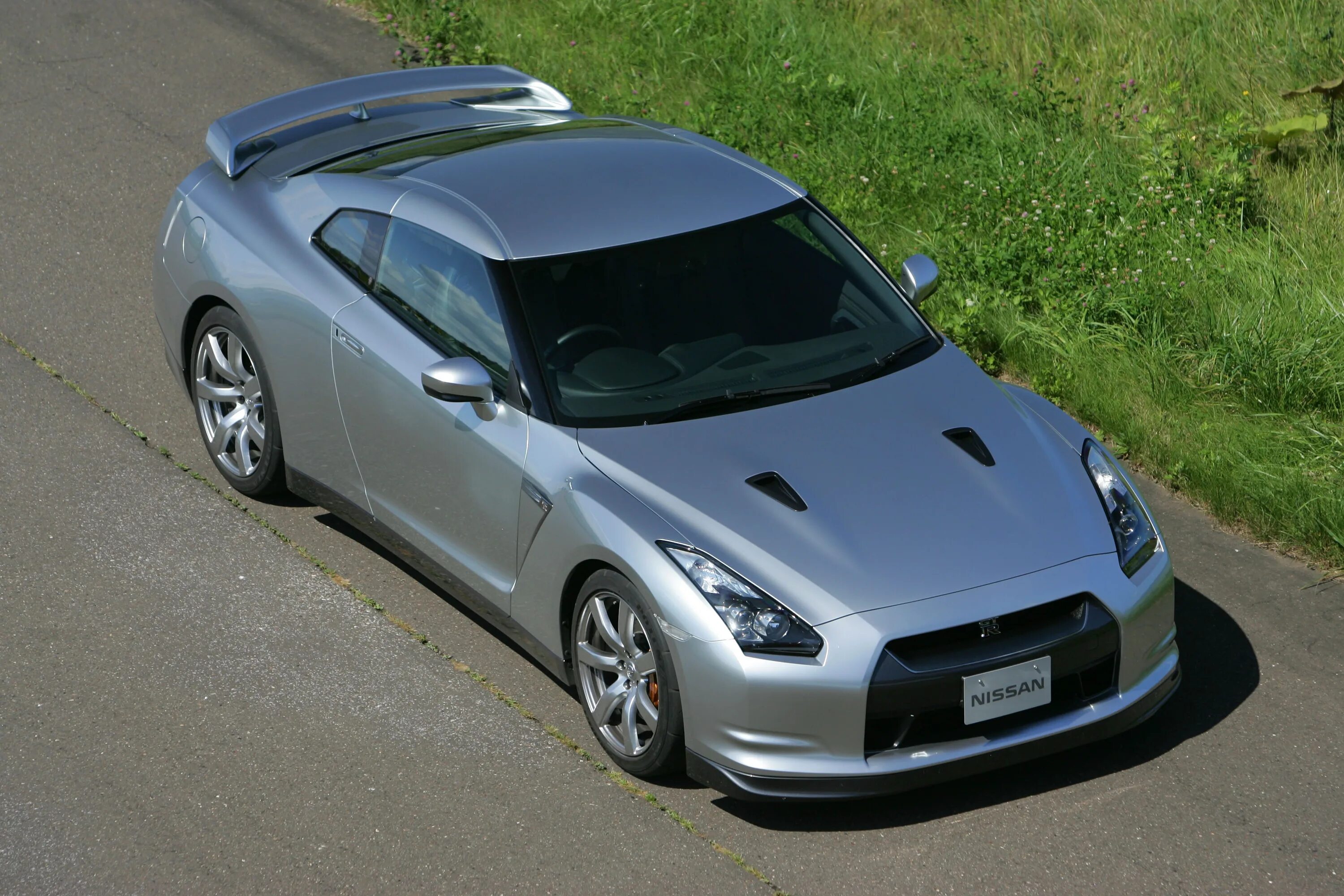 Ни сс. Nissan gt-r 2007. Ниссан ГТР 2008. Nissan gt-r r35 (2007). Nissan GTR r35 2007.