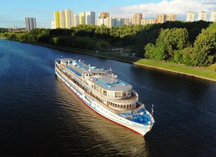 Морской теплоход