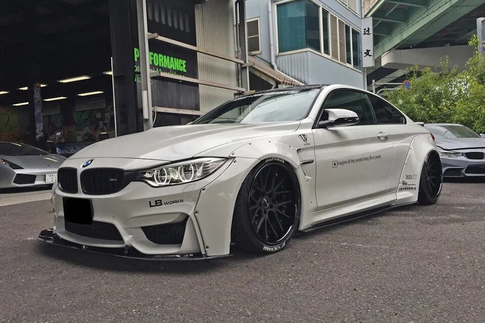 Bmw m4 liberty walk. Nissan gtr r35 liberty walk. Bmw m4 lb. Обвес liberty walk. Bmw m4 f82 liberty walk.