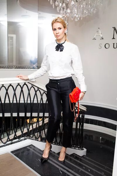 ювелира анастасию янбухтину