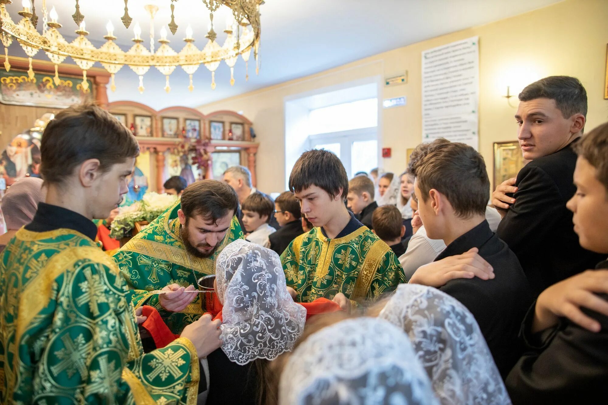 Православные школы россии. Сергиевский храм Малаховка. Тула Сергия Радонежского православная школа. Православная школа. Форма в православной школе.