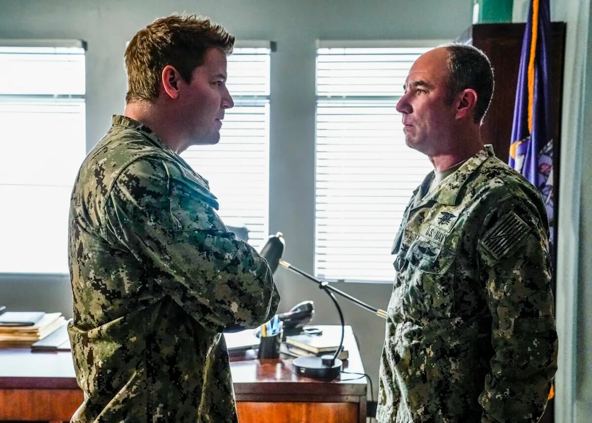 Спецназ 2017 seal team. Сериал спецназ seal team. Сериал спецназ 2017 4 сезон. Мститель из спецназа 4. Спецназ - сезон 1 - серия 1 - сломанная стрела.