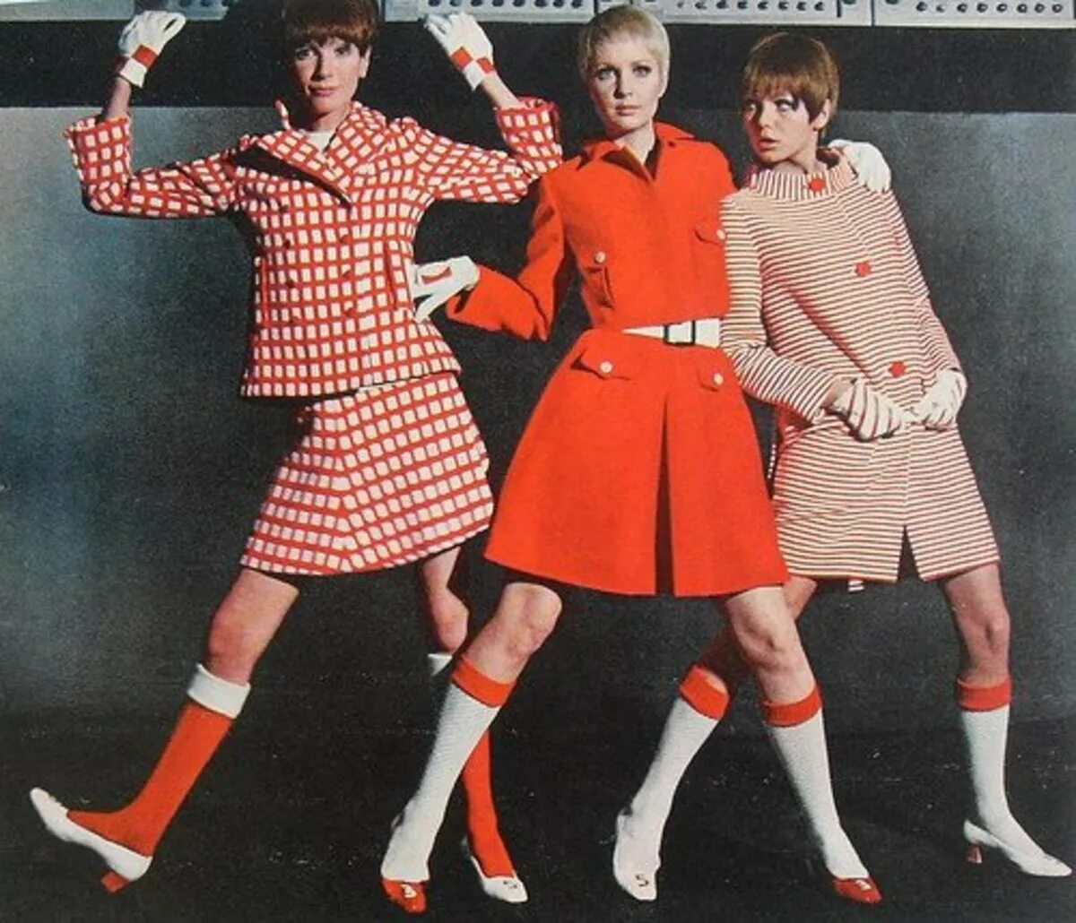 Информация о 60 годах. Мода в 60-е годы Англия. 1960-Е год мода"стиль Джеки". Мода 70х Великобритании.