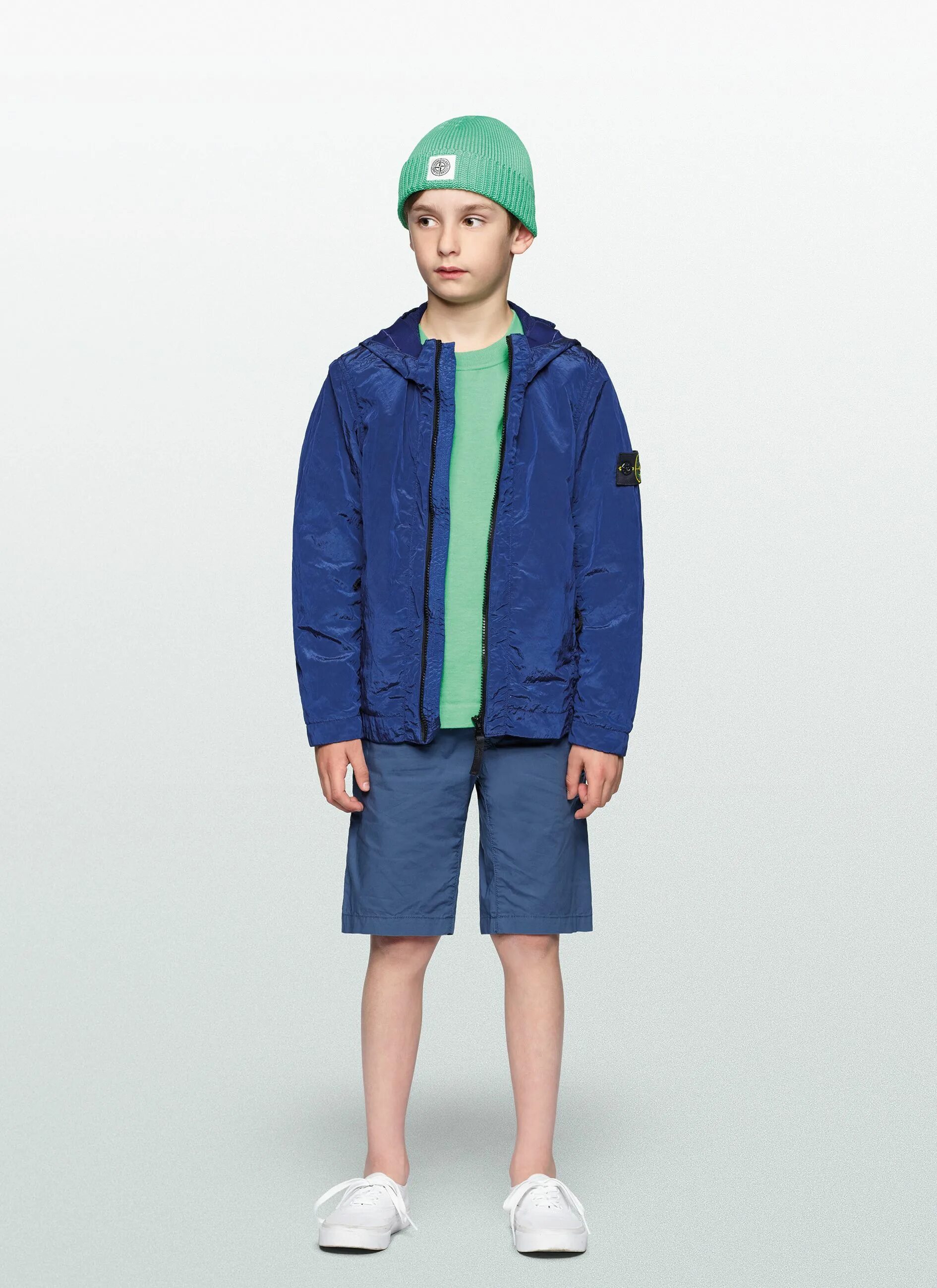 Stone junior. Stone Island Junior ветровка. Стоник Джуниор. Ветровка стон Айленд Джуниор. Стон Исланд мальчик.