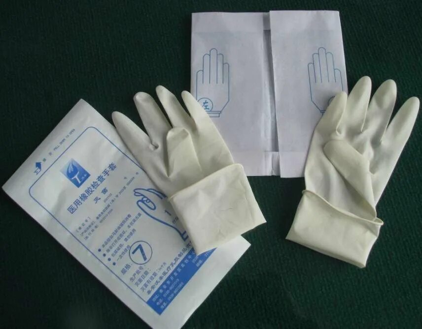 В мешке находится 20 белых перчаток. Перчатки ASTM f1671. Перчатки хирургические DIAMEDICAL. Перчатки стерильные Vogt Medical. Neomax хирургические перчатки.
