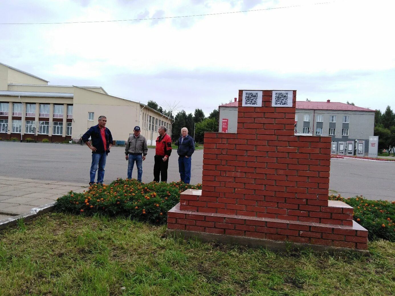 Пурга удмуртская республика. Малая Пурга памятник. Малопургинский район Удмуртия. Памятники в малой Пурге. Достопримечательности малой пурги Удмуртия.