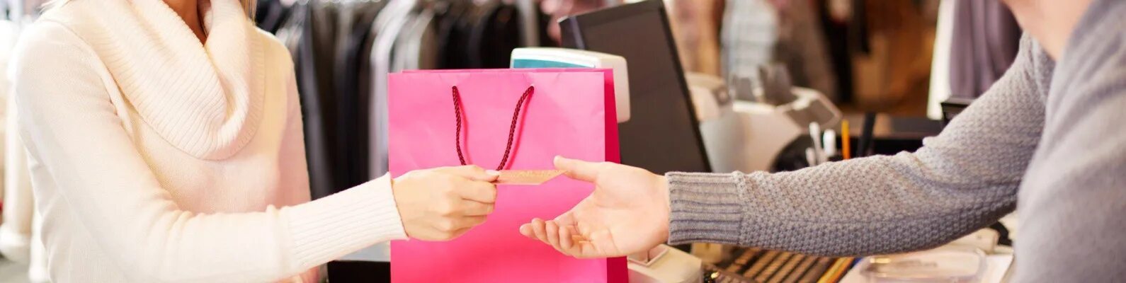 A bad shopping. Возврат товара. Возврат одежды. Некачественная женская одежда. Возврат товара баннер.