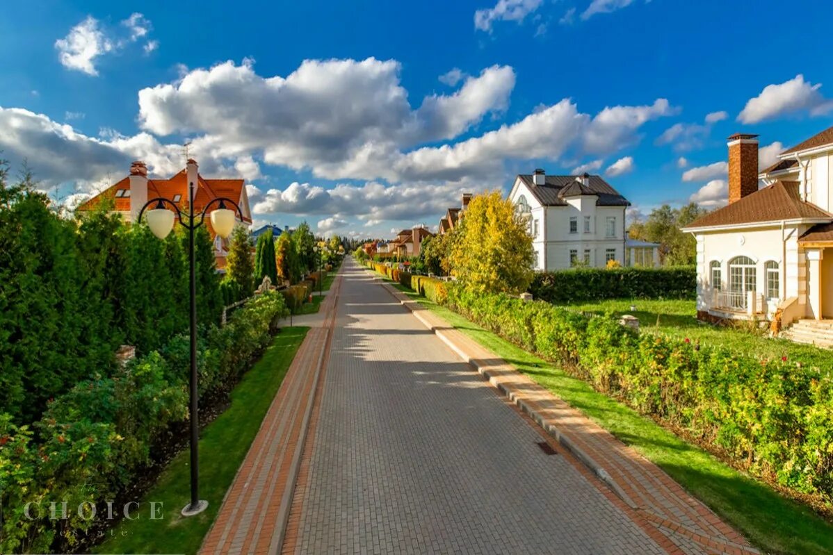 Коттеджный поселок титул уфа. Поселок хорошево уфа. Рублёвка барвиха посёлок. Новоалтайск чесноковка. Нагаево уфа коттеджный поселок на карте.