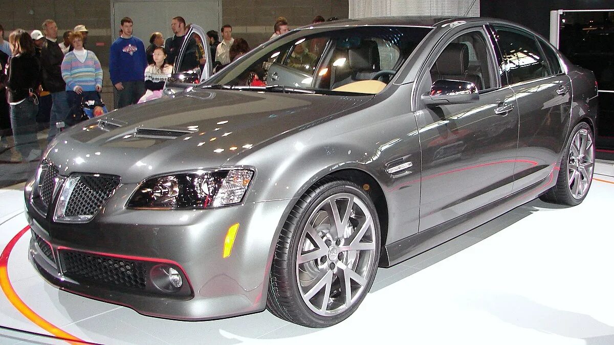 Pontiac g8 gxp 2009. Понтиак g8. Понтиак 2011. Pontiac g8 pickup. Понтиак g8 gt.