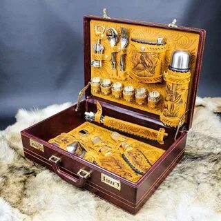 Подарочные наборы кейс